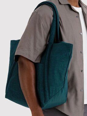 NWT Baggu Cloud Bag - Deep Sea
